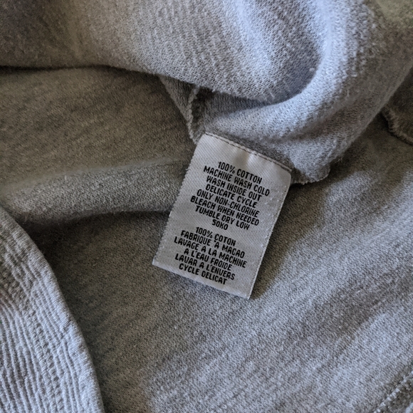 {Eileen Fisher} Cropped Gray Tank - Picture 7 of 7